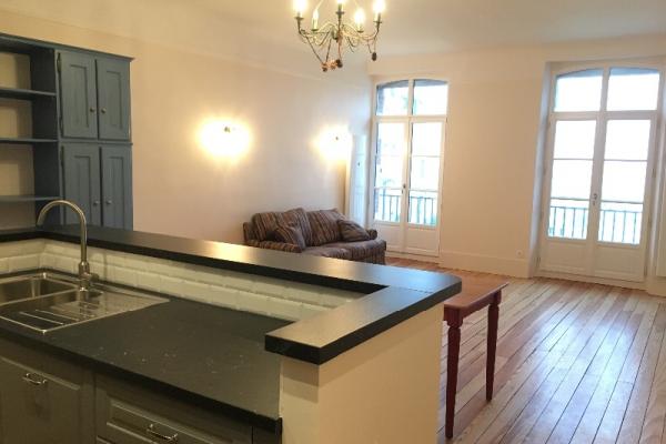 Rénovation , agencement et décoration d'un appartement à TROUVILLE S/MER 14360